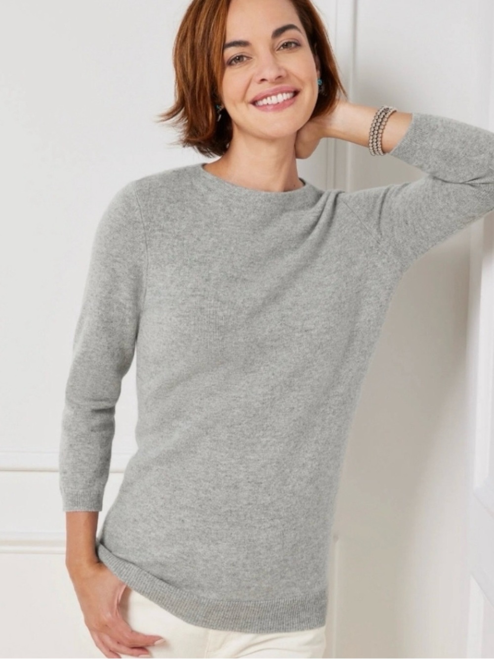 100% Cashmere Talbots Pure Cashmere
Audrey Sweater Gray Size Small